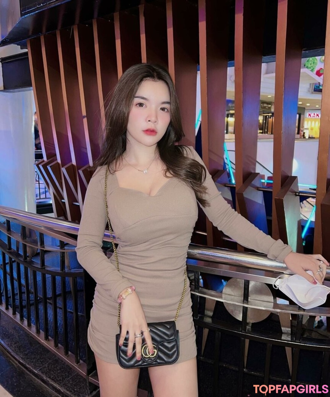 shemale gangbang onlyfans porno photos