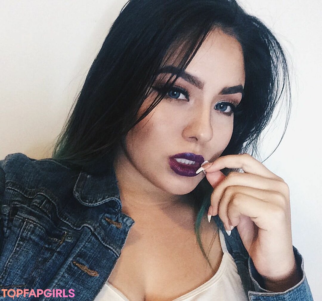 Esmeralda Quintero model pretty image