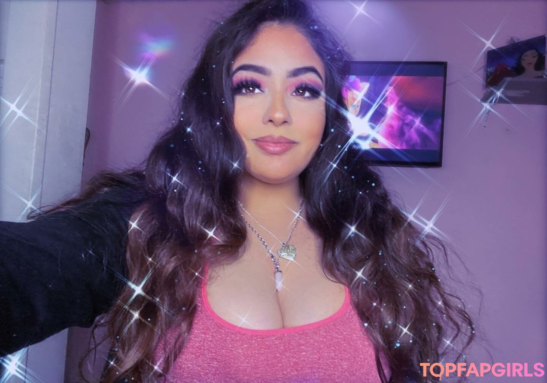 chubby small tits onlyfans hd pics