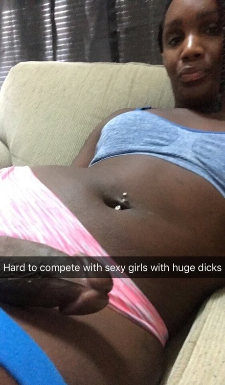 Serena Cocoa pretty actress image