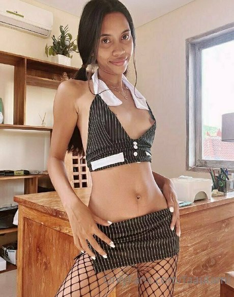 male porn star onlyfans sexy naked pics