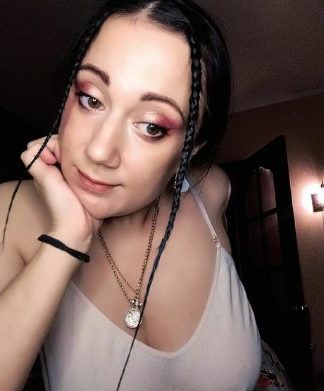 Leka Galkinstein sex model pics