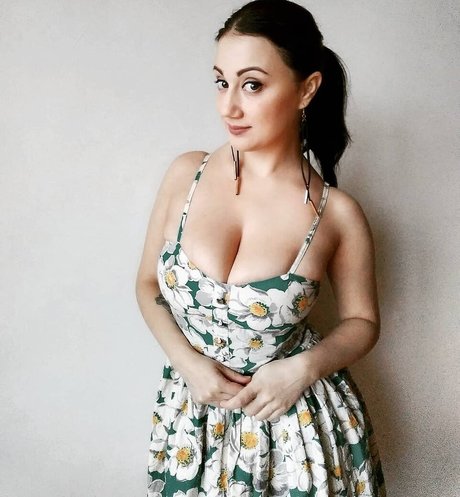 lesbians onlyfans beautiful naked photos