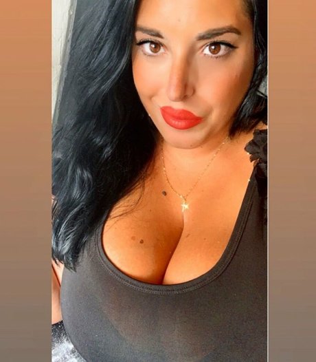 Valeria Vela star beautiful photos