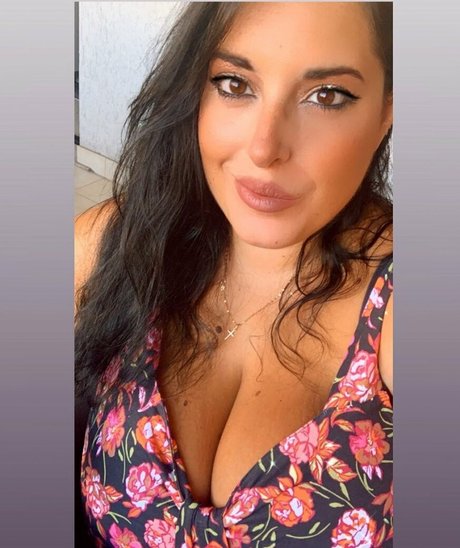 Valeria Vela exclusive actress gallery