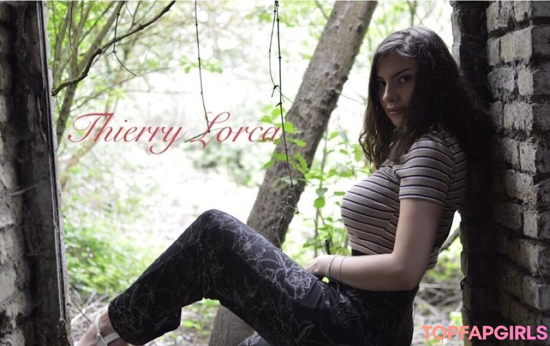 Fiona model nudes archive