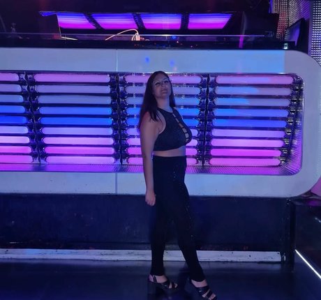 Ann Cygnus adult star image