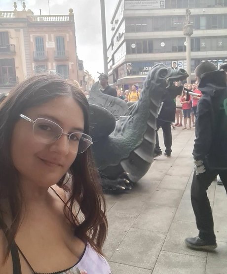 Ann Cygnus beautiful model photos