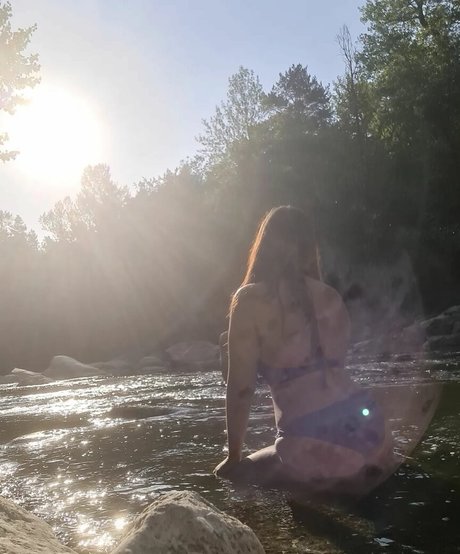 Ann Cygnus sexy pornstar image