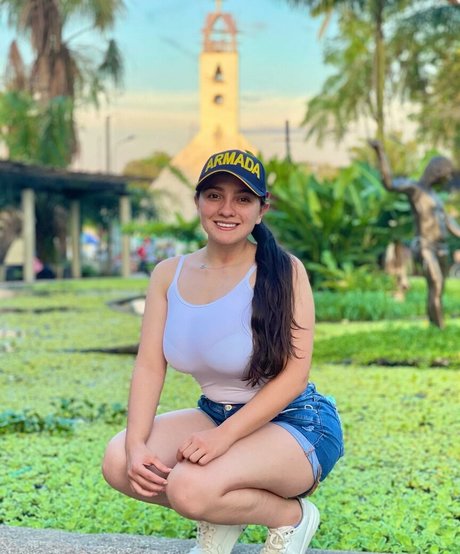 lamartinezruiz model beautiful pics