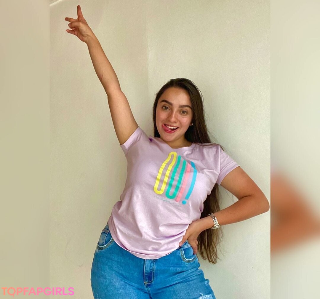 lamartinezruiz pornstar sexy picture