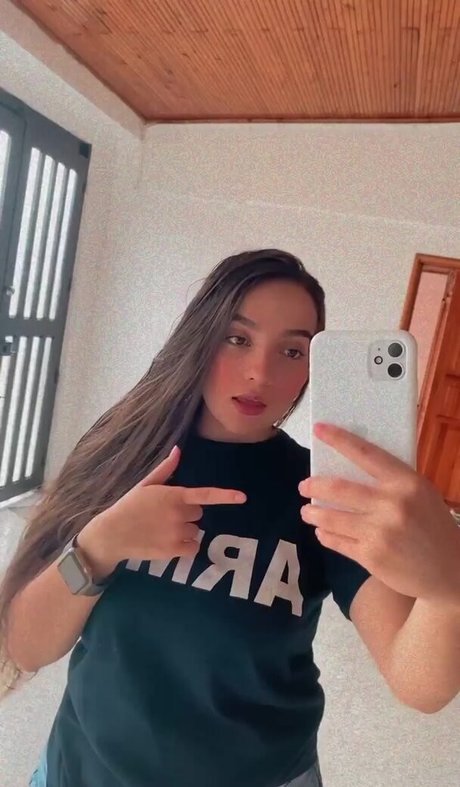 lamartinezruiz model pretty archive