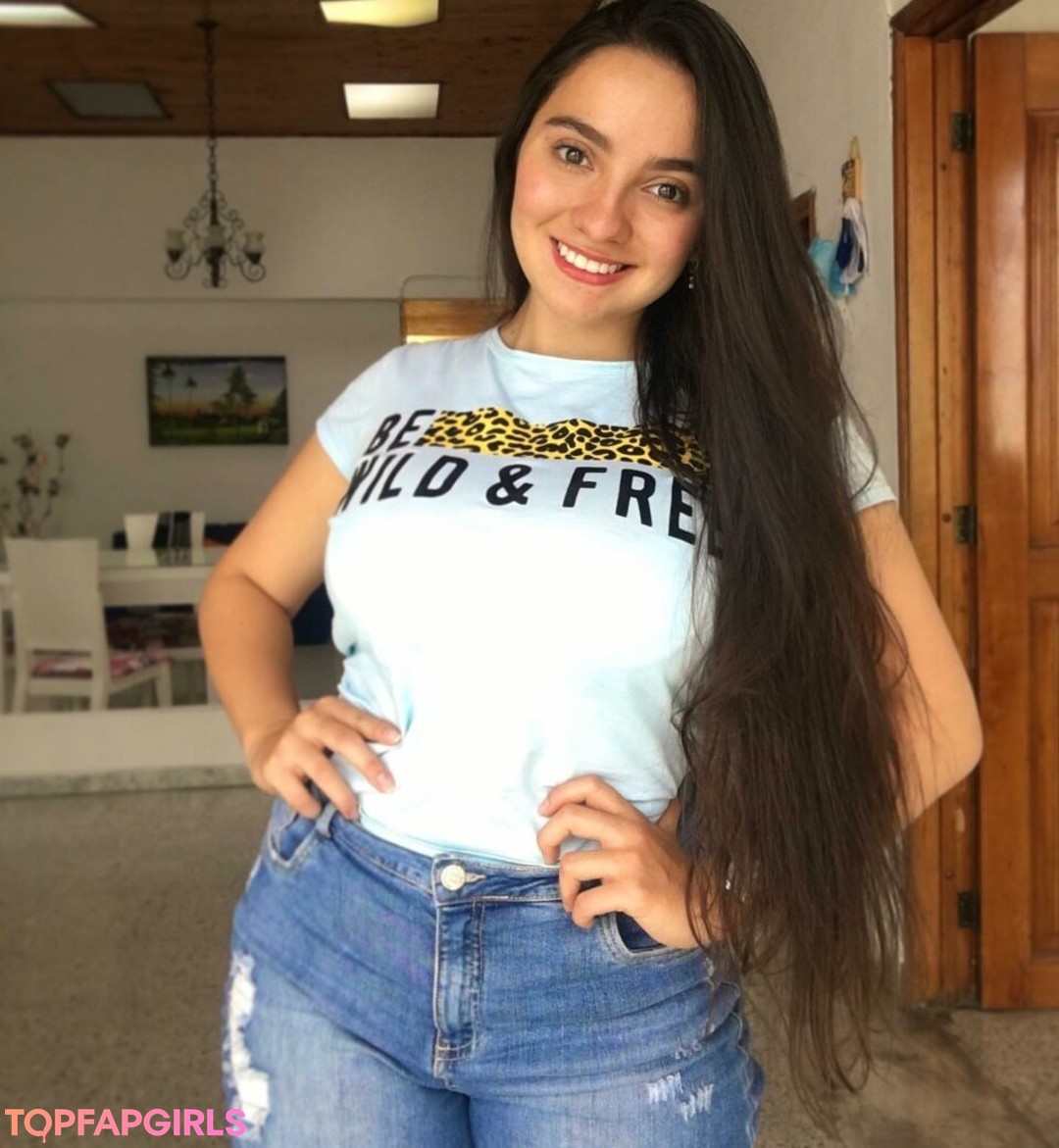 bikini teen onlyfans art porn archive