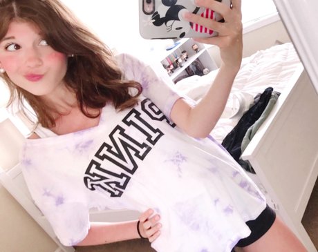 Faeryfawnxx pornstar art archive