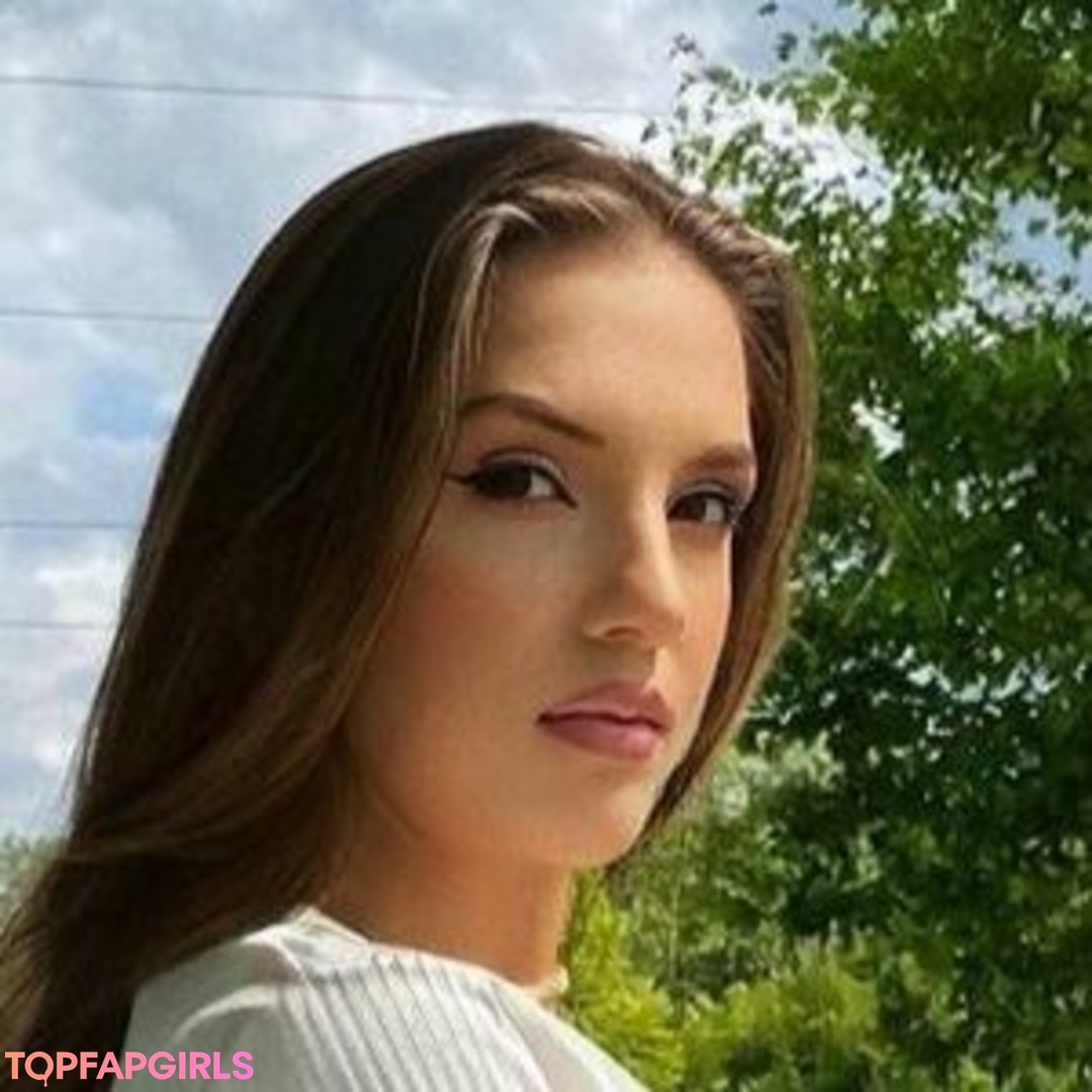 Anjelika R beautiful model pictures
