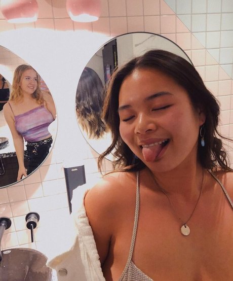 lesbian sex onlyfans beautiful xxx gallery