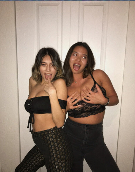 Kattjia adult model pics