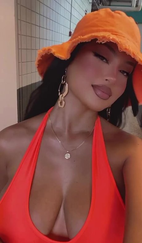 Lucero Crystal nice pornstar gallery