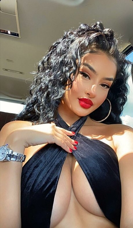 Lucero Crystal star naked pics