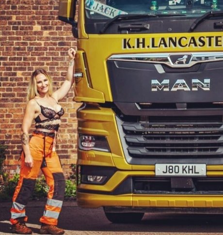 Hiab princess sex model pic