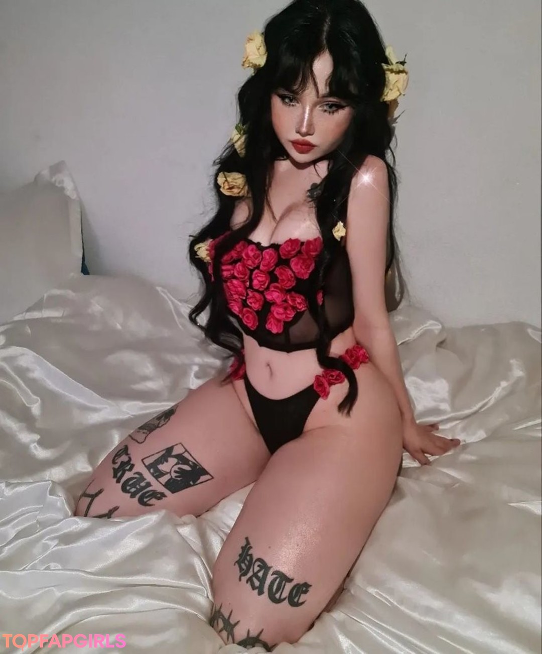 SaltyBxxbe model hot images