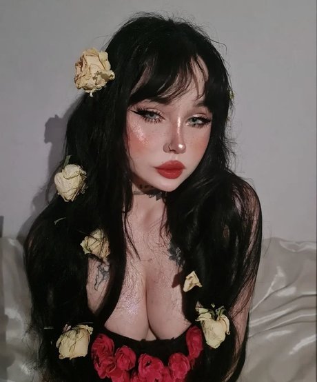 SaltyBxxbe sexy pornstar photos