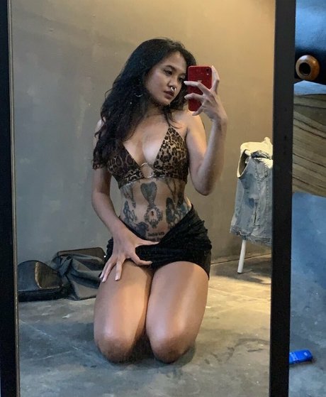 gutslaughter perfect actress pictures