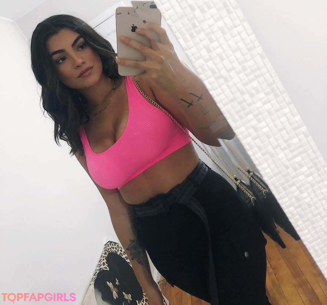 Kylie Manue model nudes pictures