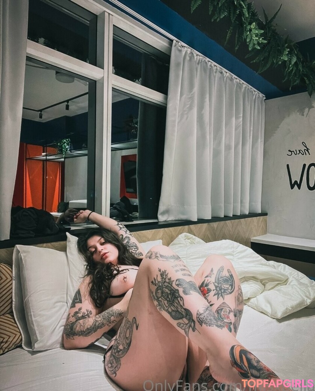Isabella Medeiros nudes star archive