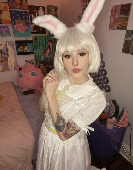 emptydeity star hot img