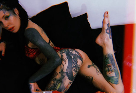 Mari Zombie star nudes photo