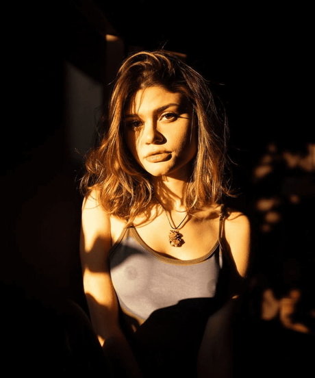 Giuliana Capitani model erotic picture