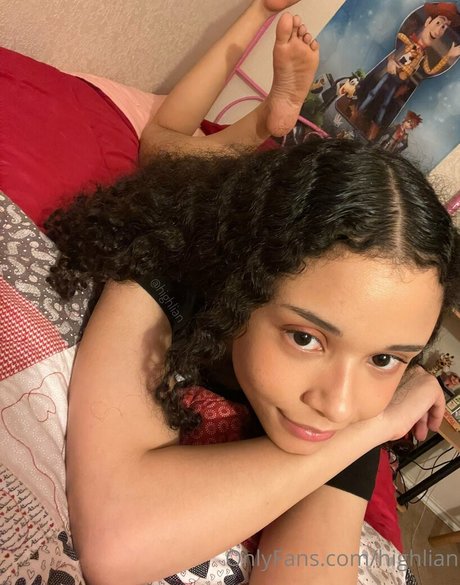 highlian pornographic star pictures