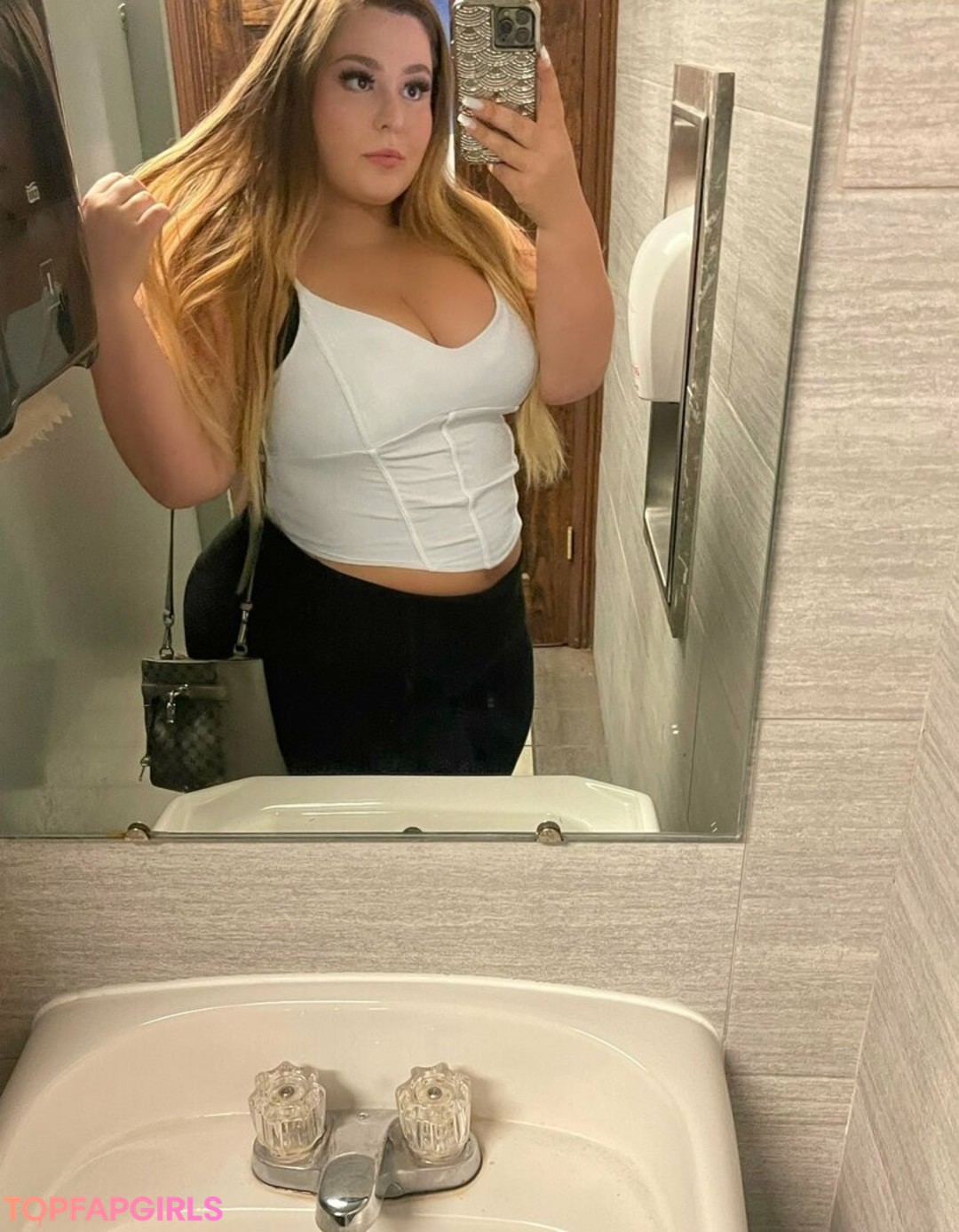 Kylie Marie pretty pornstar pictures