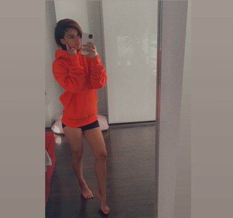 Galadriex model free pics