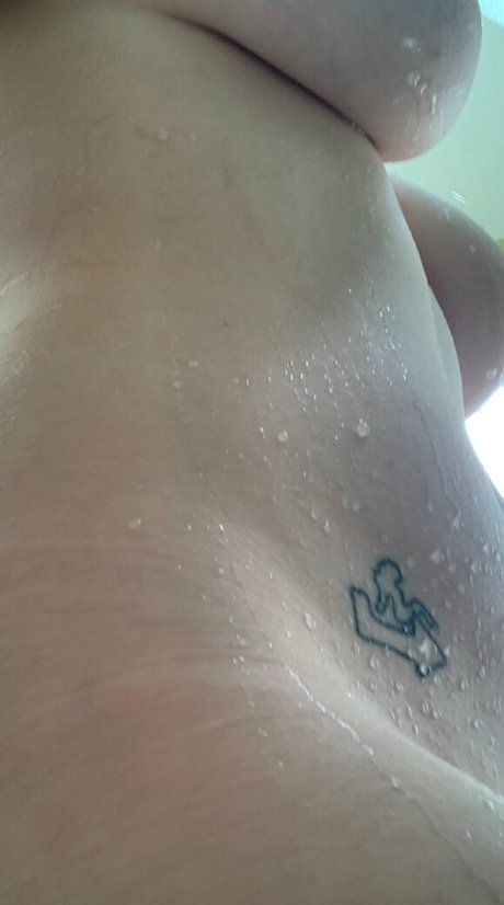 fat ass asian onlyfans nude picture