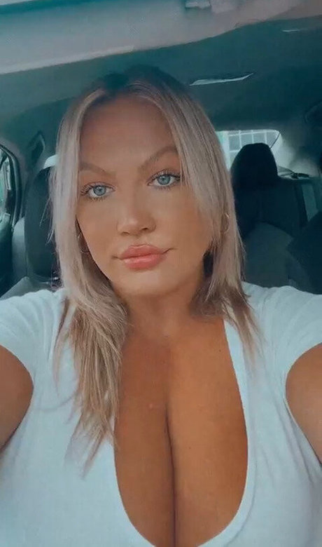 nice tits onlyfans pornos pic