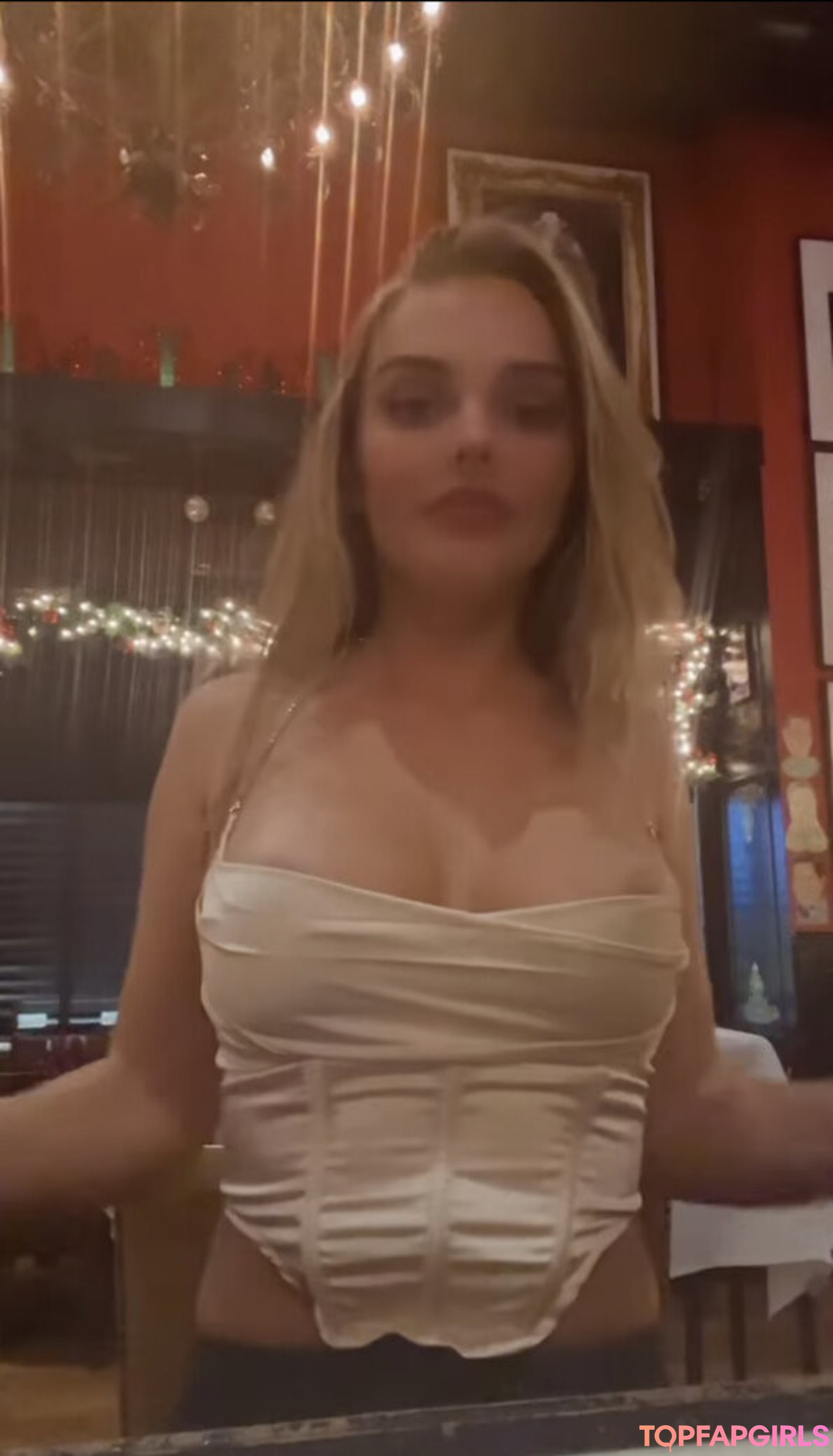 Kate Dalia naked pornstar pic