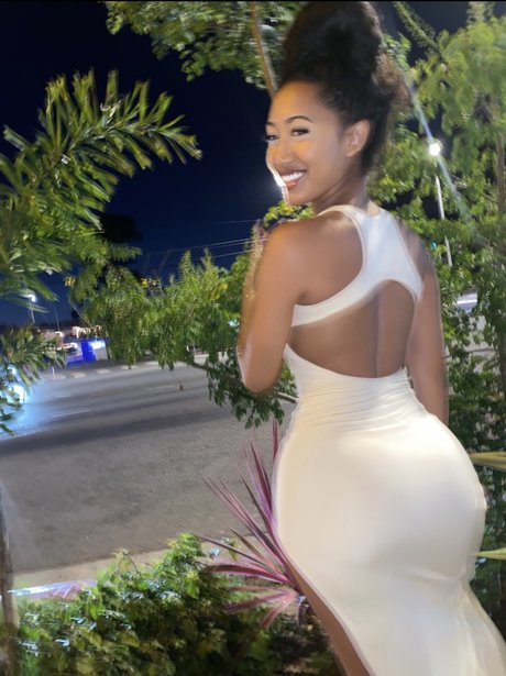 Drew valentina model naked archive