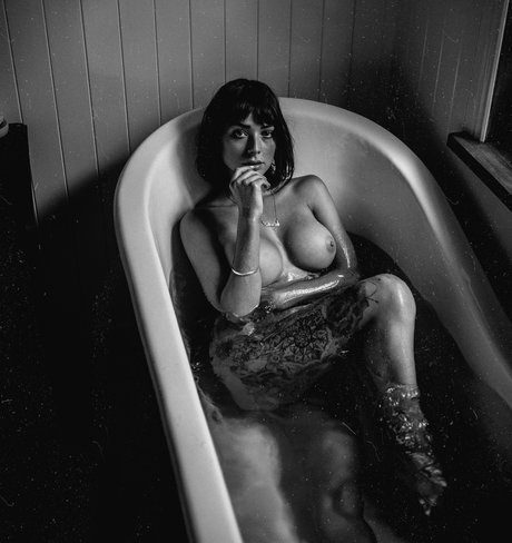 mature blonde onlyfans sexy nude pictures