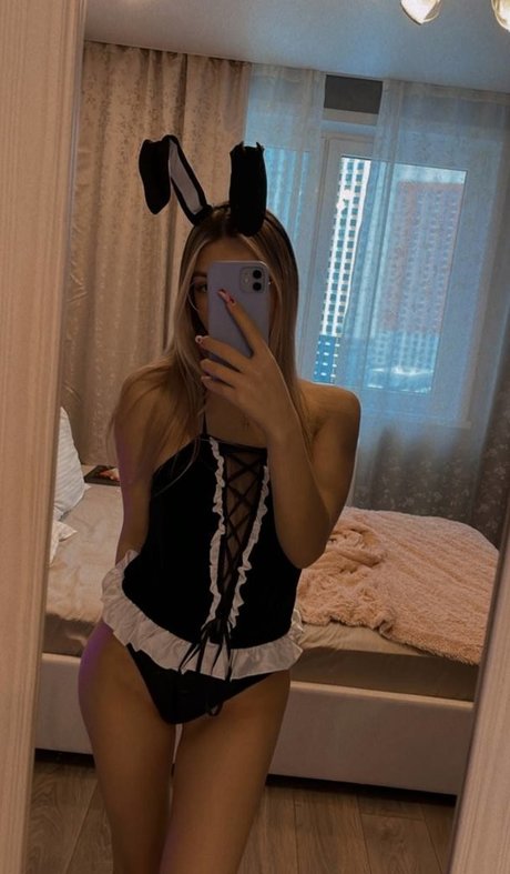 Vellari Feet pornstar beautiful images