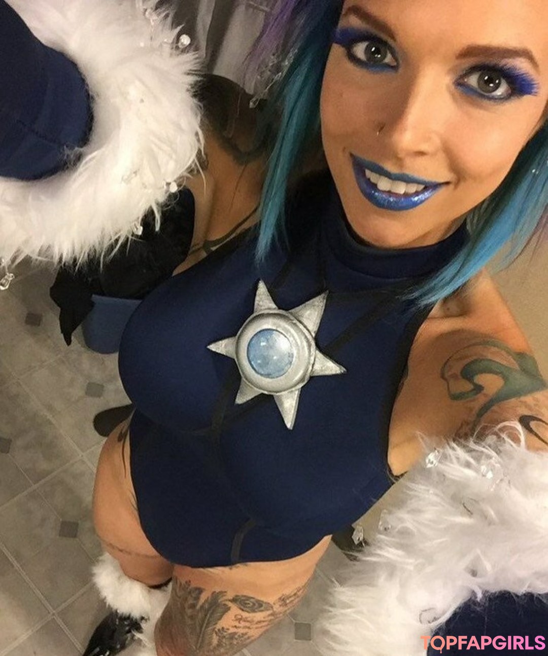 Anna Bell Peaks hot star img