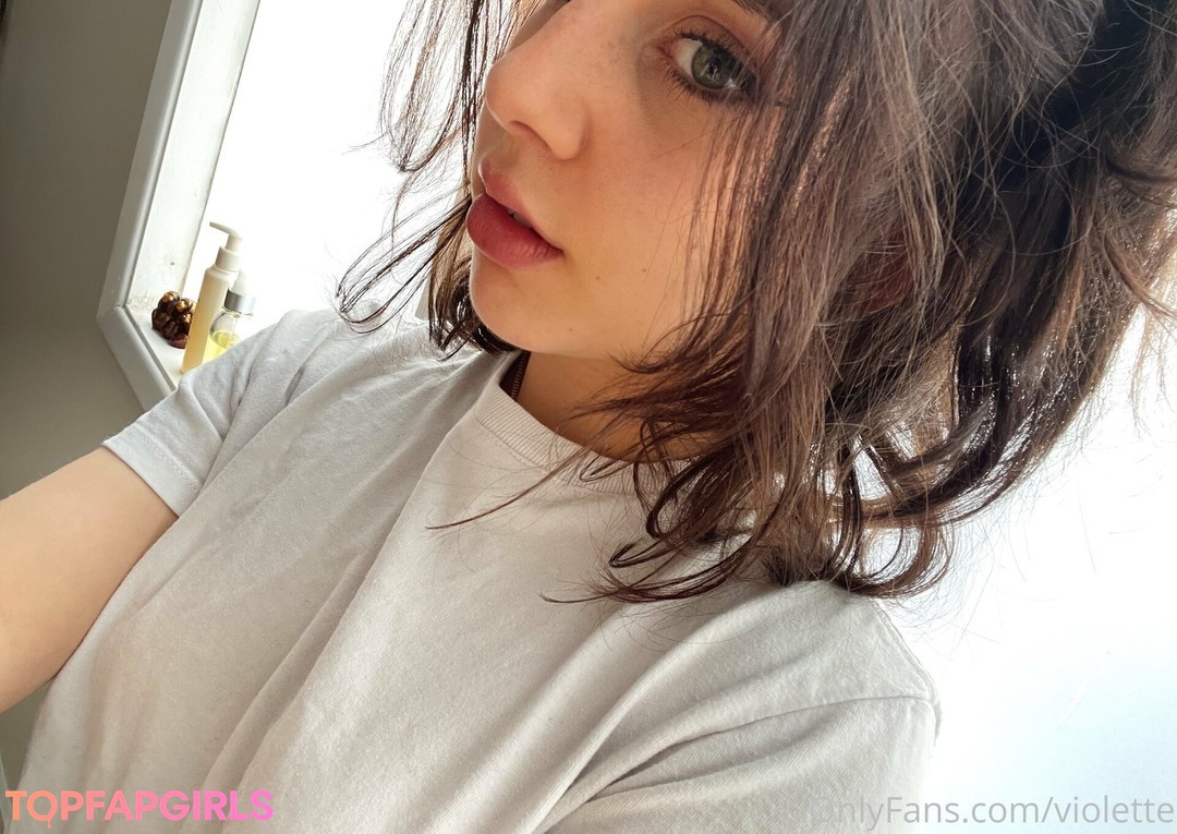 Violette pornstar sexy photos