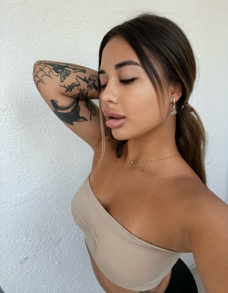 Bonnie Humps art actress image