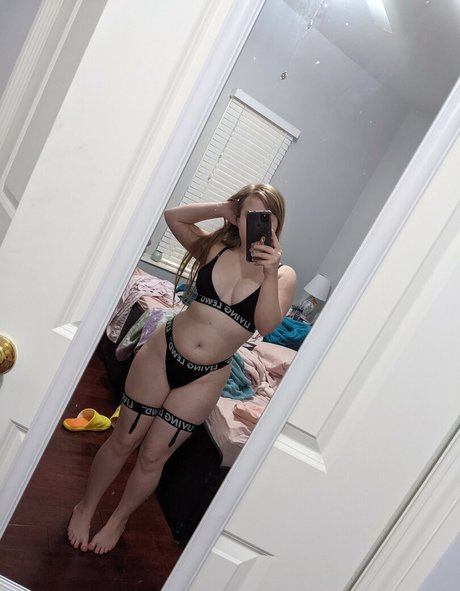 Unused Notebook porn model pics