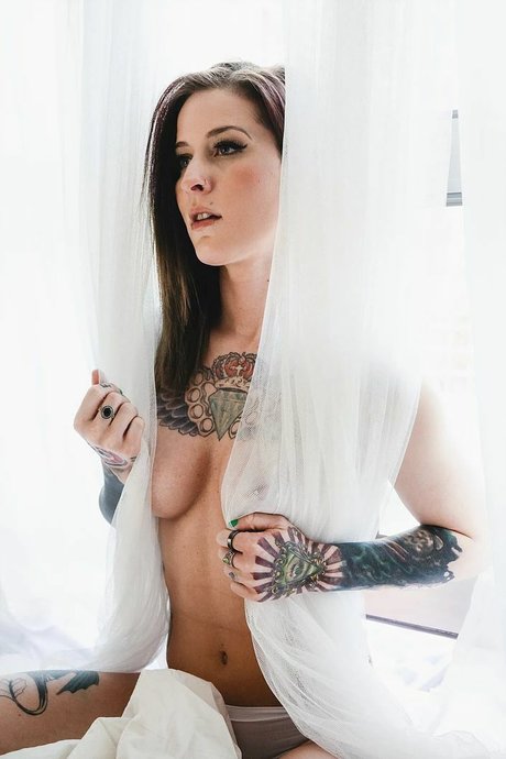 italian milf onlyfans sexy naked pictures