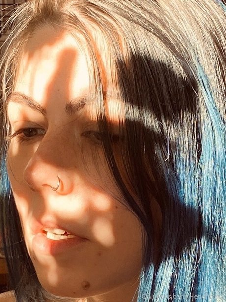 slim onlyfans pretty gallery