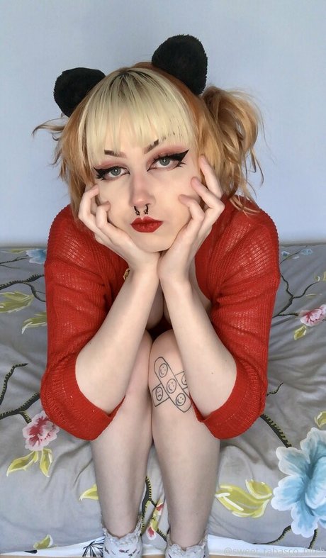 sweet tabasco bitch model exclusive images