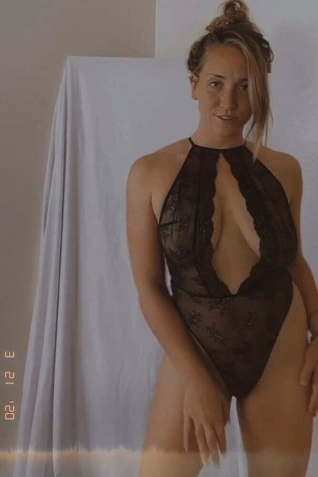 Kayla Girlnexxdoor model photos