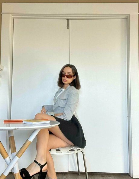 maryloveee star naked picture